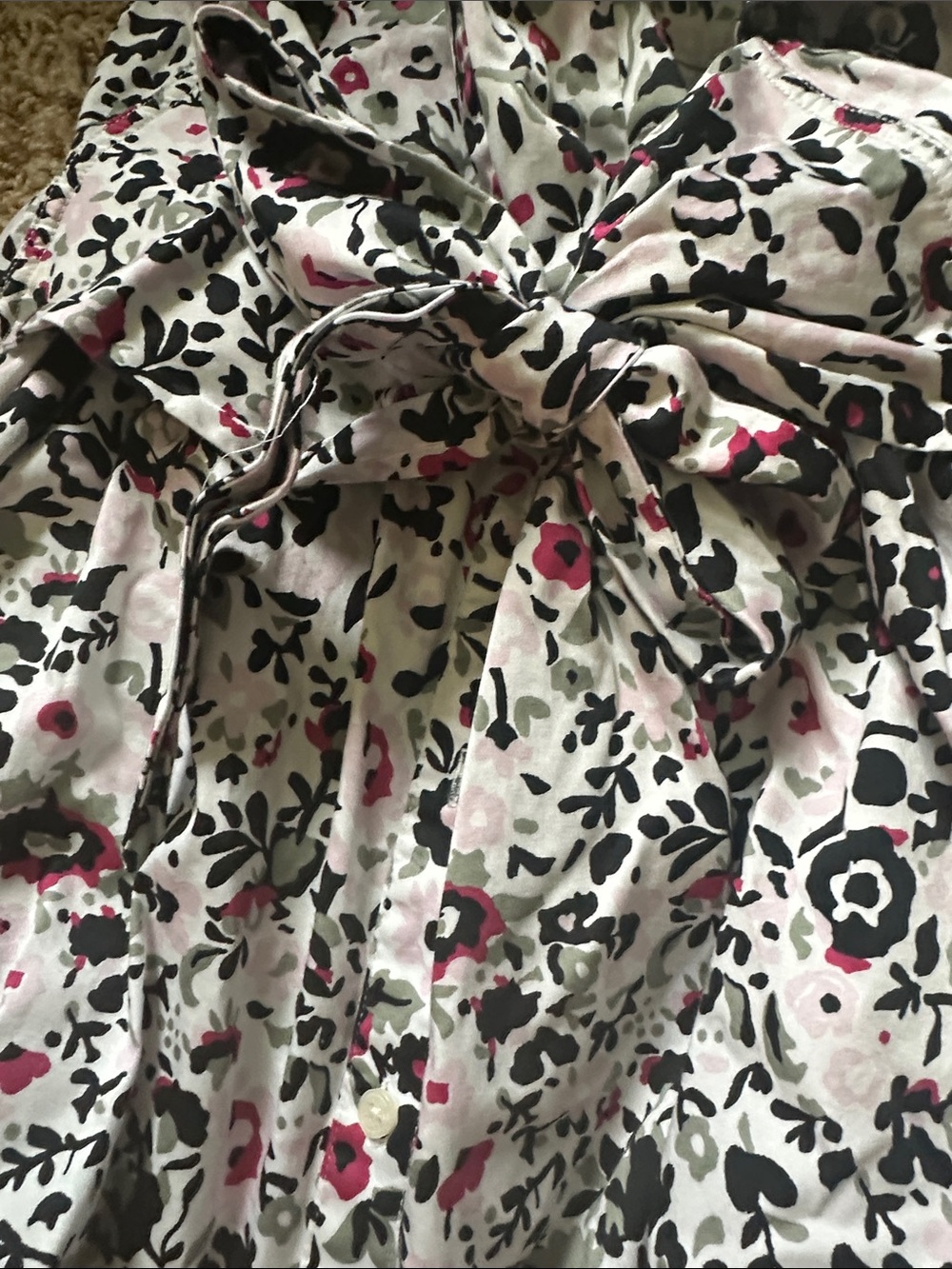 Untuckit | For Her Simone Floral Button Wrap Tie Shirt Dress | 6 - Picture 3 of 5
